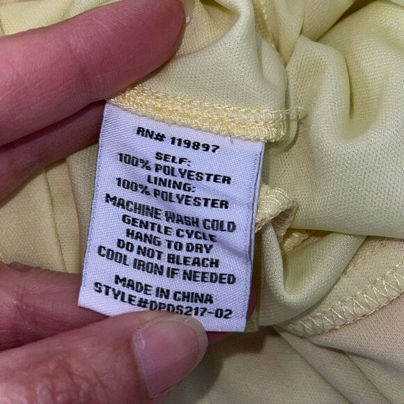 Collective Concepts Womens Floral Smocked Waist Halter Dress Yellow Medium NWOT - Picture 5 of 8